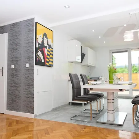 Bernardo Lux דירה