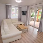 Bernardo Lux Apartmán *