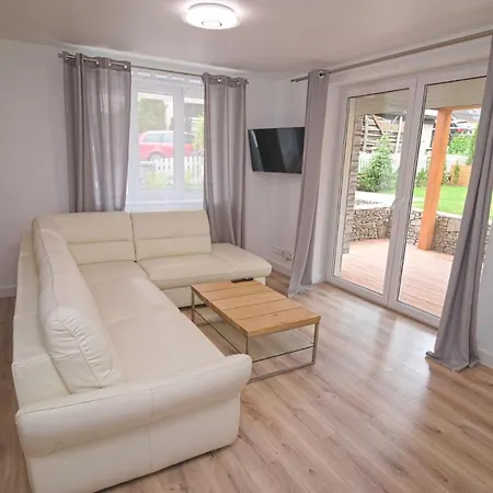 Bernardo Lux Apartman *