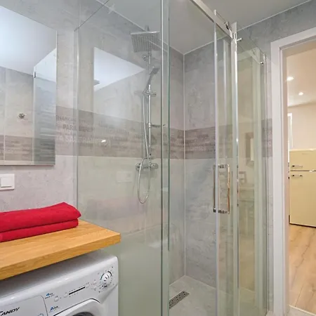 Bernardo Lux Apartment *