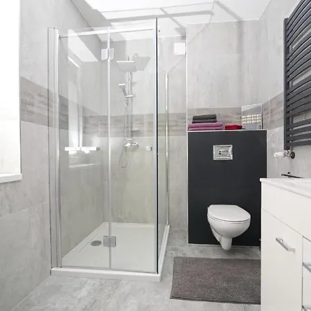 Bernardo Lux Apartman