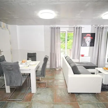 Bernardo Lux * カルパッチ