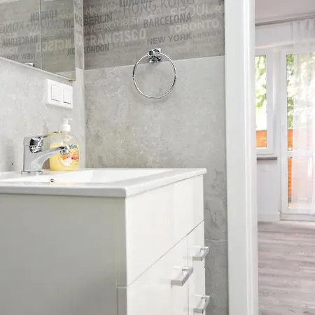 Bernardo Lux Apartman