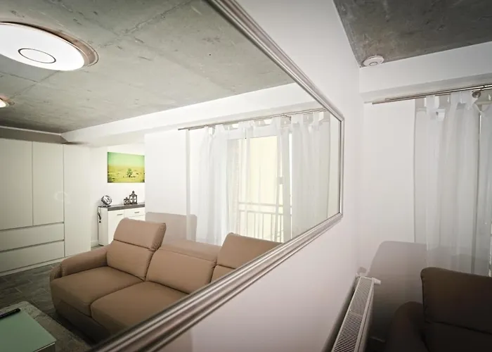 Bernardo Lux アパート